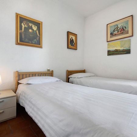 Residence I Prati Di Giussana Лиерна Екстериор снимка