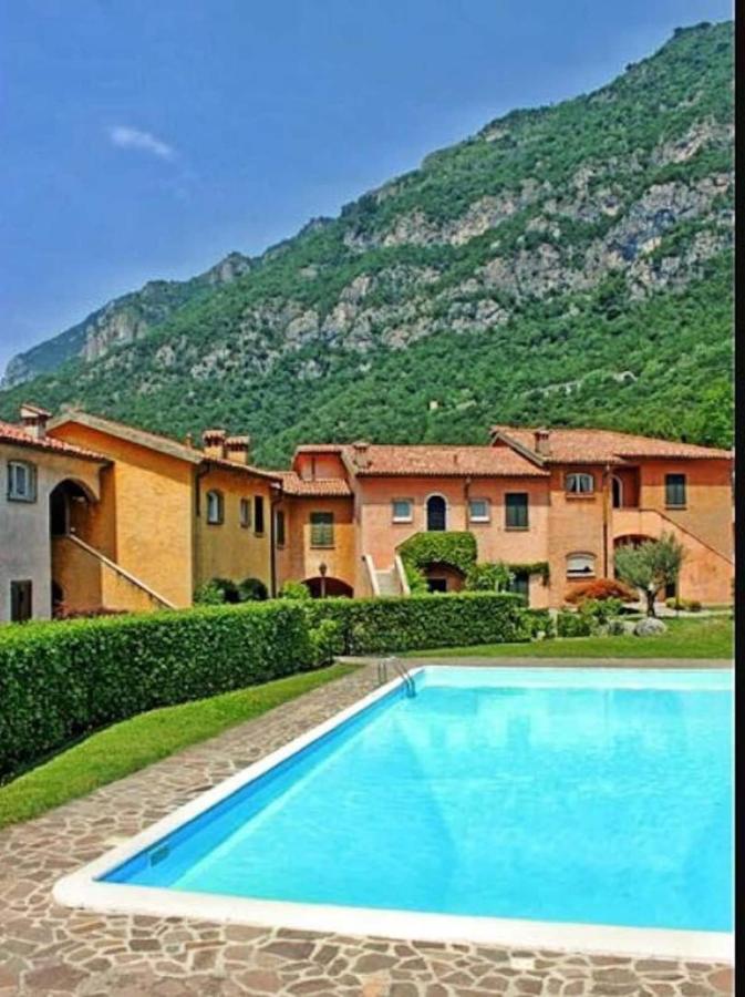 Residence I Prati Di Giussana Лиерна Екстериор снимка