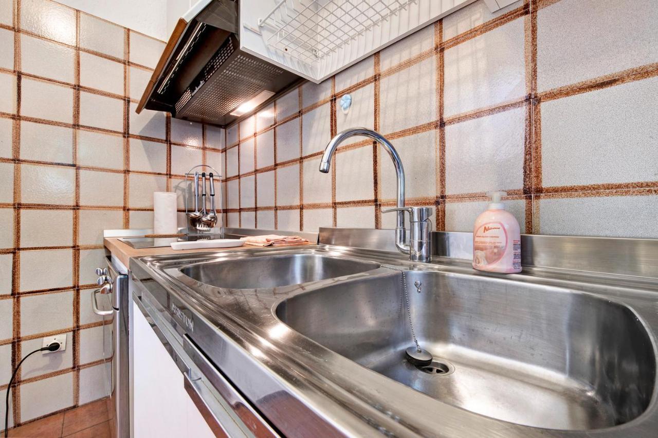 Residence I Prati Di Giussana Лиерна Екстериор снимка
