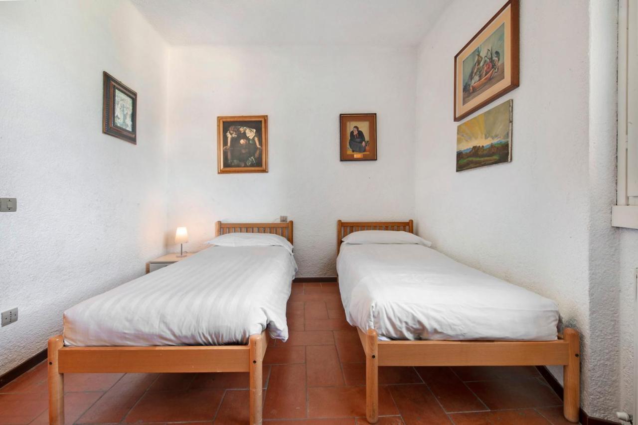 Residence I Prati Di Giussana Лиерна Екстериор снимка