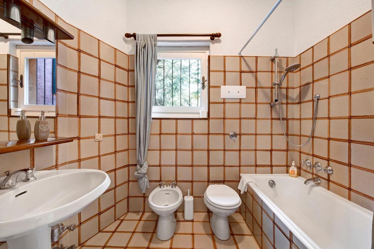 Residence I Prati Di Giussana Лиерна Екстериор снимка